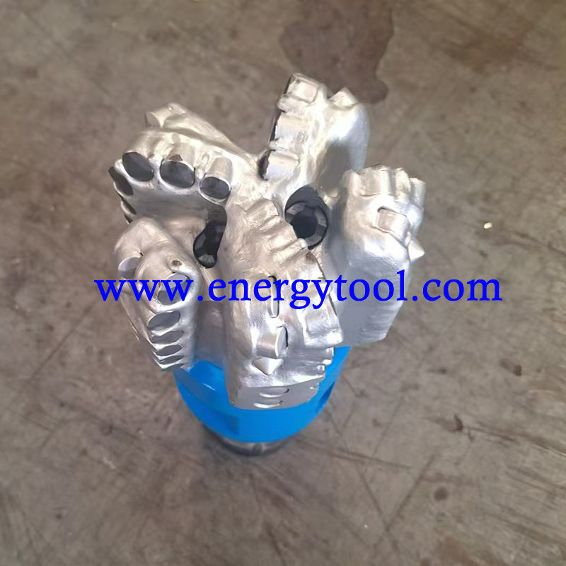 PDC Diamond Drilling Tool  5-1/2 " oil Well Rock Drill Bit Of  API Spec