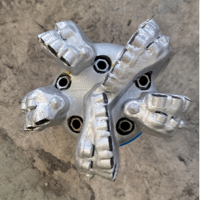 9.875'' Steel Body 19mm Cutter PDC Drill Bit for Oil Well 